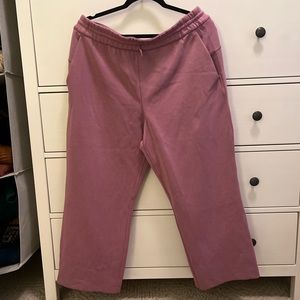 Lululemon Softstreme Mid-Rise Wide-Leg Cropped Pant